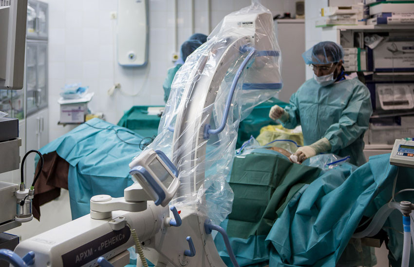 Как делают операции на позвоночнике