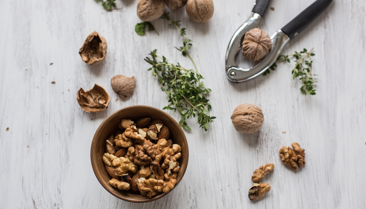 Аллергия на орехи: обязательно ли отказываться от всех орехов?