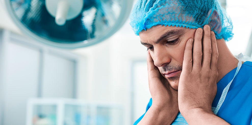 Как сохранить нервы во время операции?