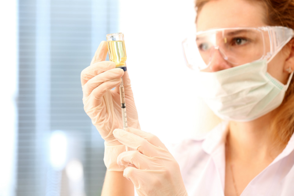 В Калифорнии первая участница клинических исследований получила персонализированную вакцину от рака